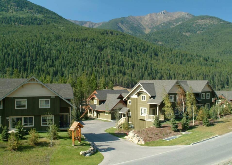 Aurora Townhomes By Stayin Панорама Экстерьер фото